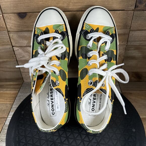 Camouflage Low-Top Sneakers - Picture 5 of 10